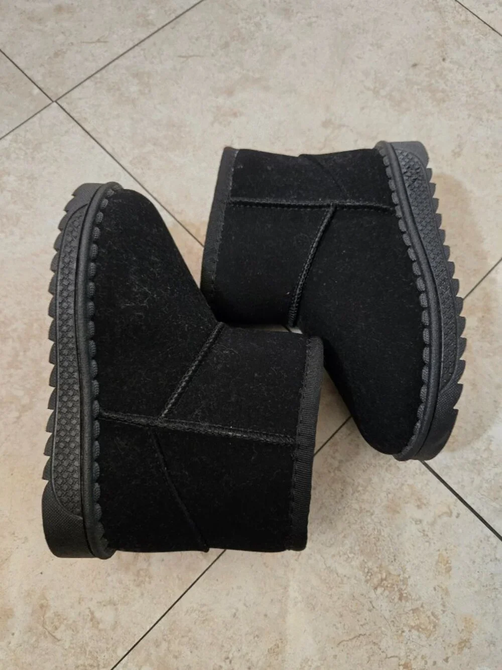 Child boots